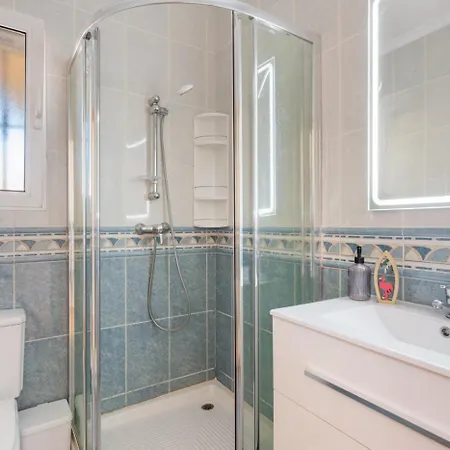 Comodo - Plusholidays Casas de Torrat