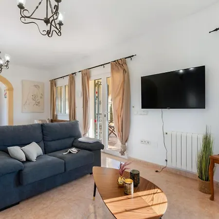 Comodo - Plusholidays