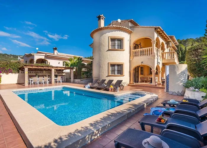 Comodo - Plusholidays Casas de Torrat