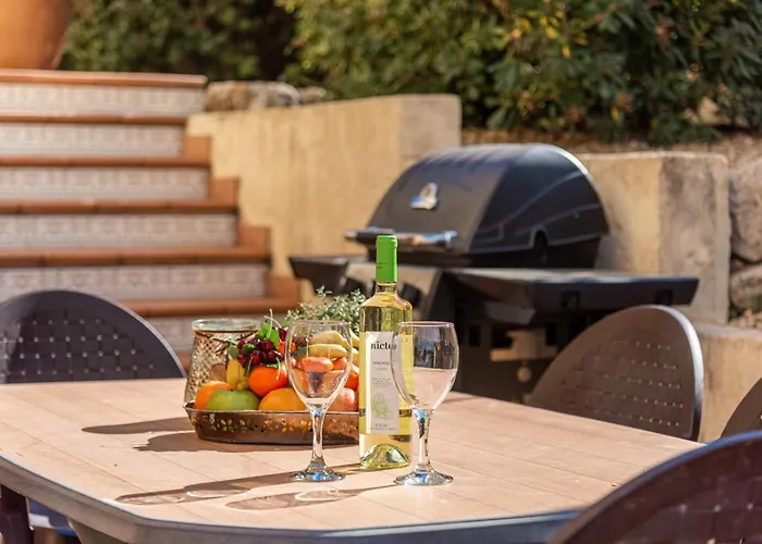 Villa Comodo - Plusholidays