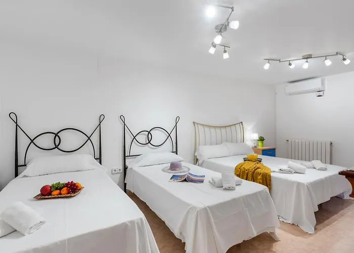 Comodo - Plusholidays