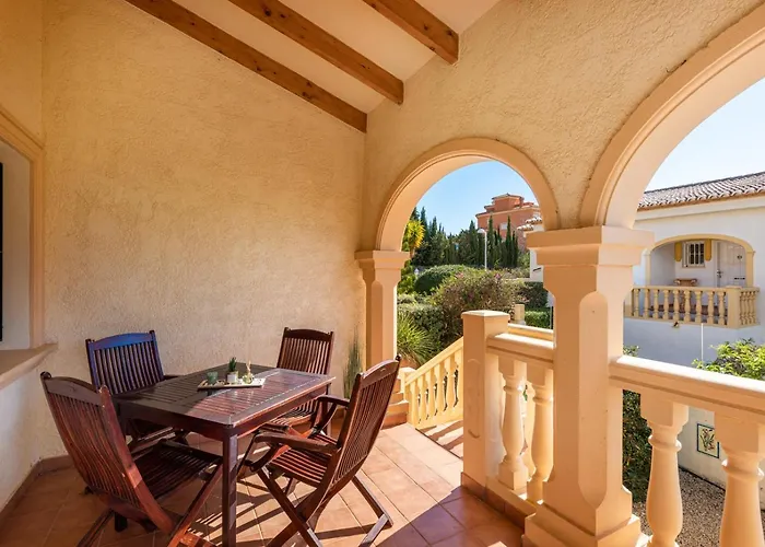 Comodo - Plusholidays Villa Casas de Torrat