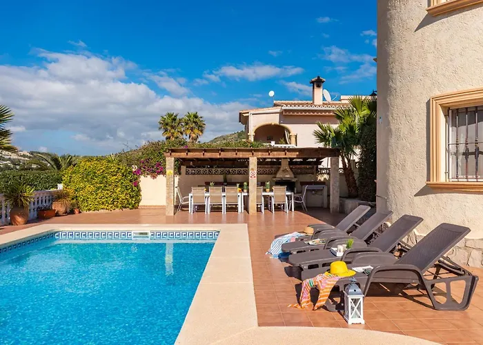 Villa Comodo - Plusholidays