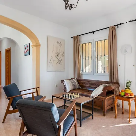 Comodo - Plusholidays Villa Casas de Torrat